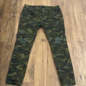 Judy Blue Distressed Camo Jeans